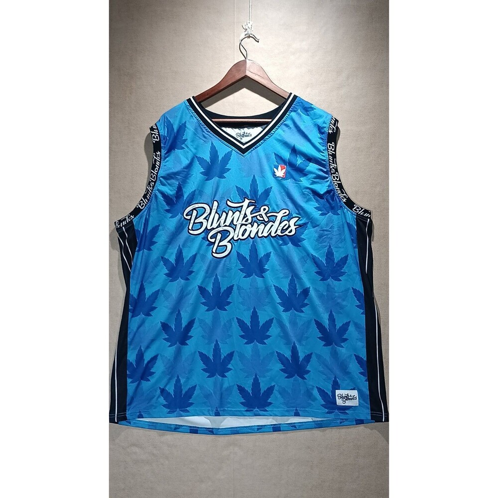 Blunts & Blondes  Basketball Jersey  Size 2XL Men